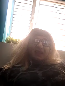 AgnesHotAss online show from June 22, 8:20 am