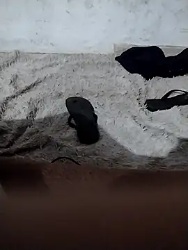 intimatekaiowas online show from July 15, 5:36 am