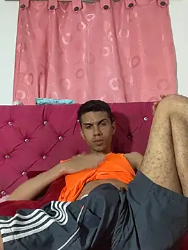 yeisexyboy05 online show from July 12, 5:31 am