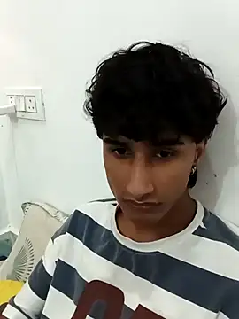 Innocent kush online show from July 31, 1:43 pm