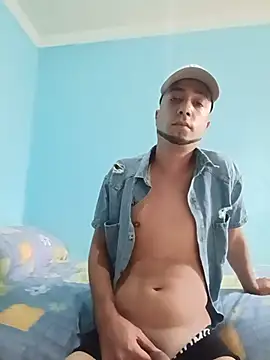 hector698 online show from August 2, 6:06 pm