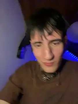 LucasBenedeti online show from August 4, 6:41 am