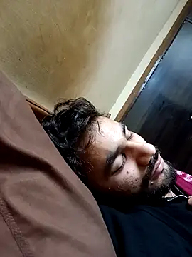 Manish48609 online show from April 14, 11:15 pm