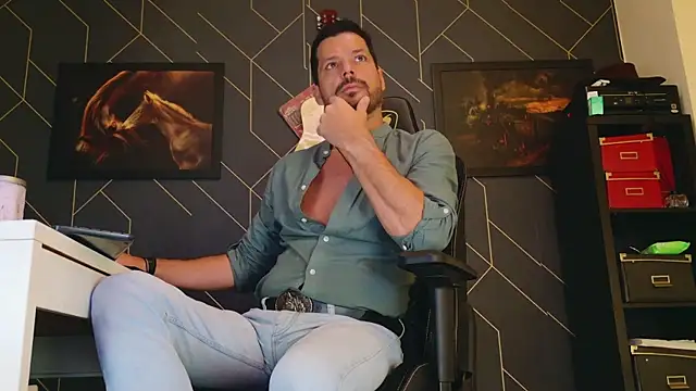 ChrisKox online show from March 19, 1:54 am