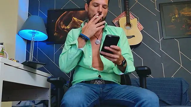 ChrisKox online show from September 17, 6:36 am