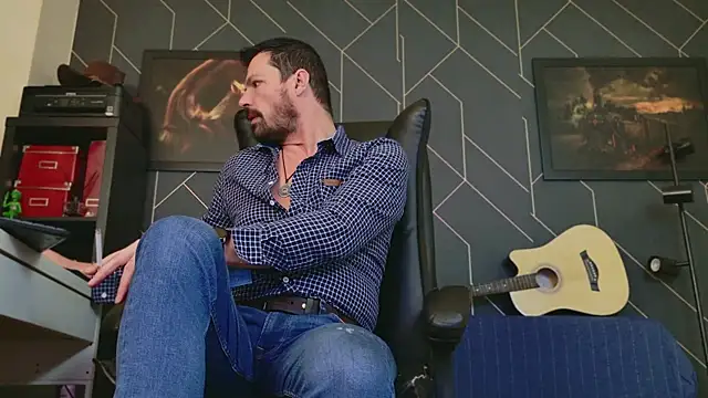 ChrisKox online show from January 12, 6:49 am