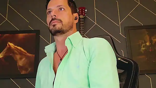 ChrisKox online show from March 15, 11:06 pm