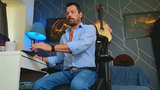 ChrisKox online show from September 27, 12:14 pm