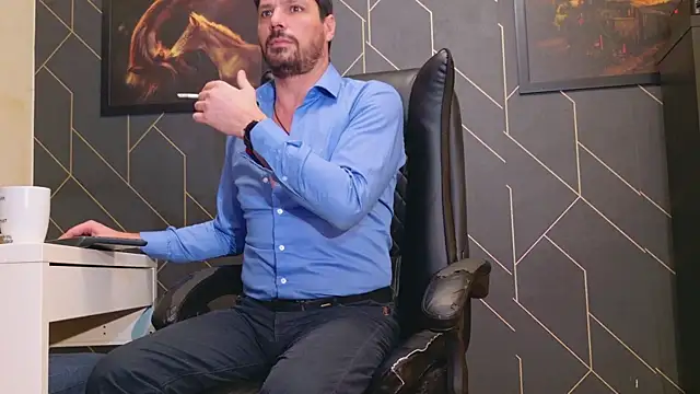 ChrisKox online show from January 28, 5:22 am