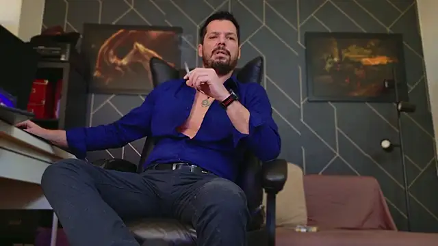 ChrisKox online show from January 2, 12:03 pm