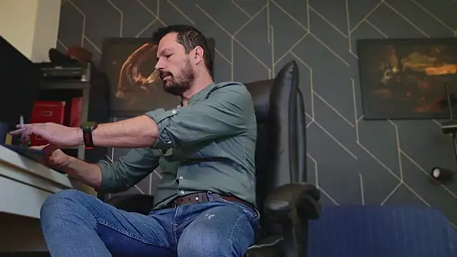 ChrisKox online show from January 10, 2:46 am