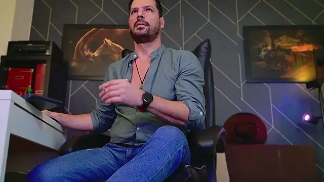 ChrisKox online show from December 22, 5:34 am