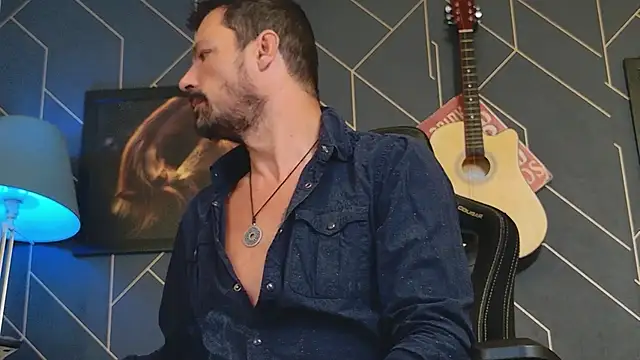 ChrisKox online show from September 12, 8:36 am