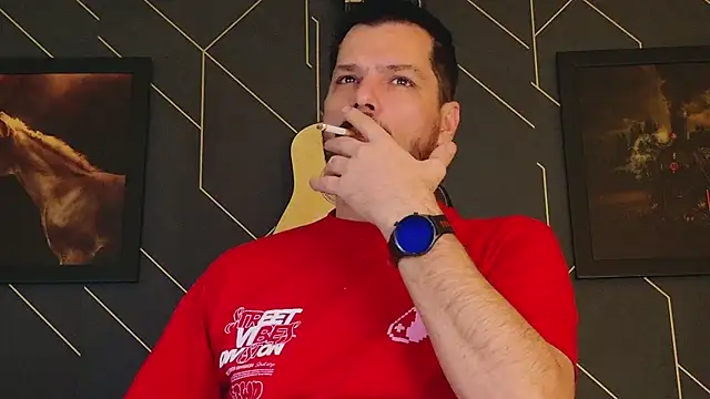 ChrisKox online show from February 4, 1:59 pm