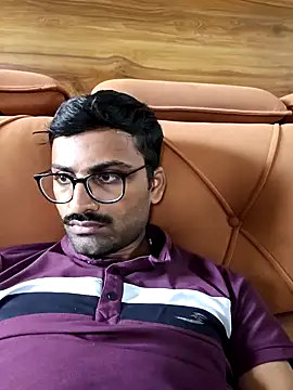 Snapshot of krishna8035 chatting on October 7, 6:06 am krishna8035 online show from October 7, 6:06 am