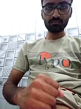 Snapshot of krishna8035 chatting on October 4, 5:12 am krishna8035 online show from October 4, 5:12 am