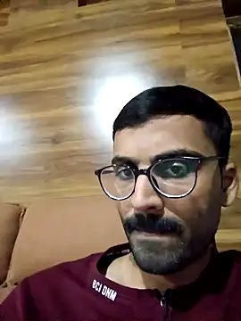 Snapshot of krishna8035 chatting on December 12, 2:11 pm krishna8035 online show from December 12, 2:11 pm