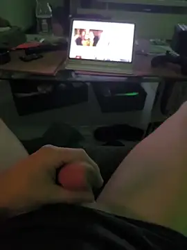 Snapshot of Steveschaw chatting on October 11, 3:32 am Steveschaw online show from October 11, 3:32 am