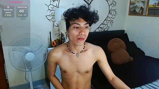 WildestTwink online show from January 15, 11:36 am