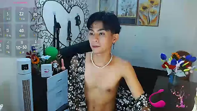 WildestTwink online show from October 30, 6:42 pm