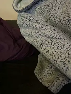 LionBoy1976 online show from December 26, 12:36 am