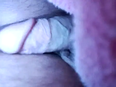 Snapshot of lilpervt chatting on September 27, 4:27 pm lilpervt online show from September 27, 4:27 pm