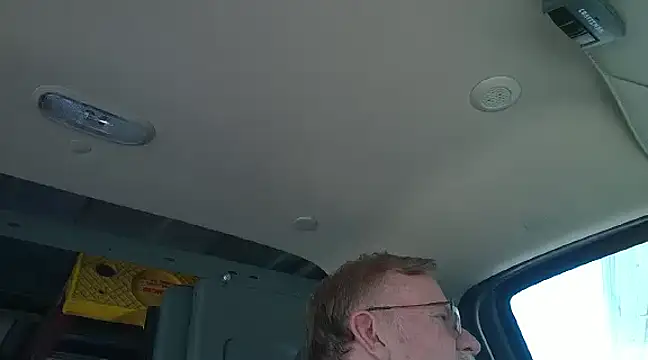 noonfunxh online show from December 3, 6:38 pm