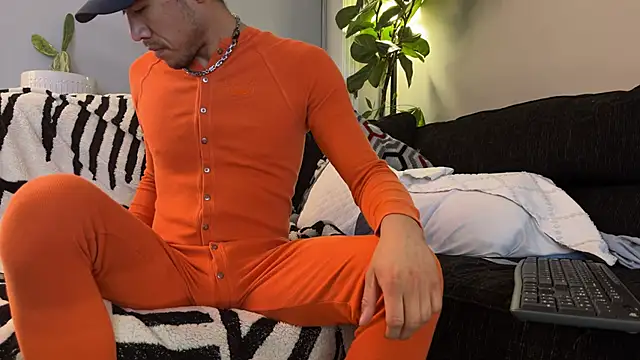 bestofdoseswirls online show from March 16, 5:25 am