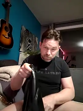 tom sauwer online show from September 22, 12:33 am