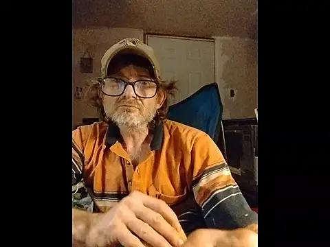 Snapshot of ROBERT0516 chatting on October 19, 4:39 am ROBERT0516 online show from October 19, 4:39 am