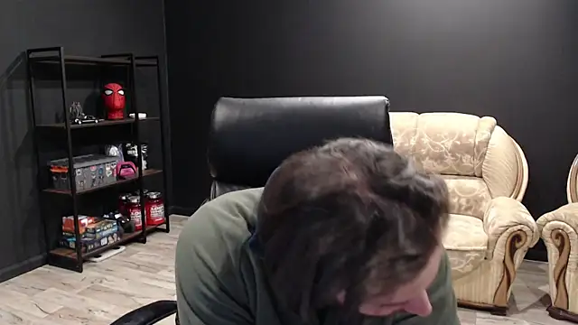 MihasikD online show from February 22, 1:55 pm