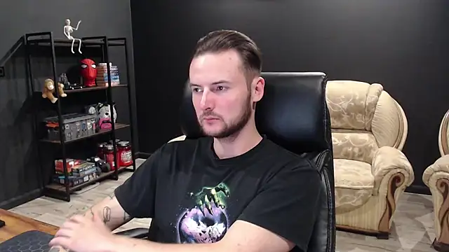 MihasikD online show from October 15, 4:47 pm