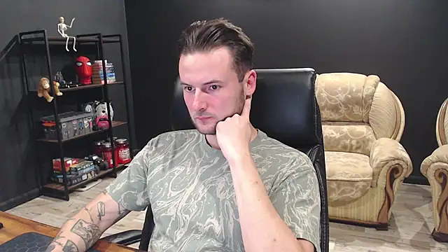 MihasikD online show from October 29, 3:48 pm