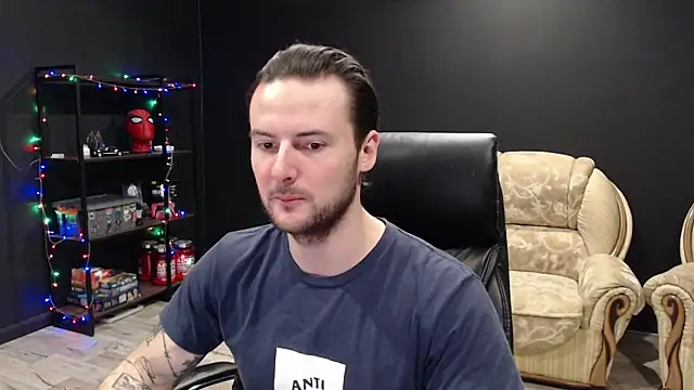 MihasikD online show from January 8, 2:25 pm