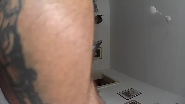 tctwo online show from October 1, 11:58 am