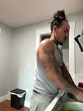 BigWayneBabyXXX online show from January 13, 8:46 pm