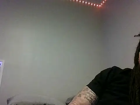 BigWayneBabyXXX online show from April 8, 5:08 am