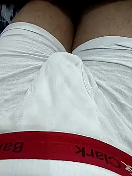 Babyucum4me online show from December 28, 4:52 pm