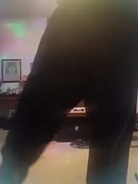 19chubbylover81 online show from January 15, 7:23 am