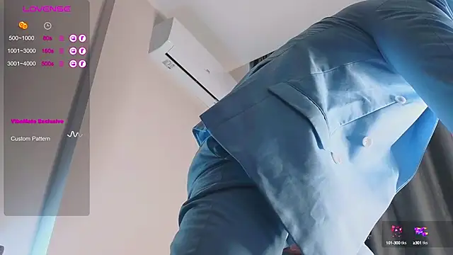 S3Xyes online show from December 7, 1:40 pm