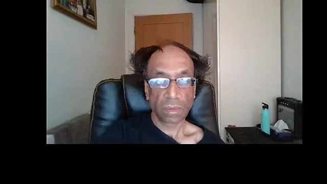 rauncher1 online show from July 15, 10:22 am
