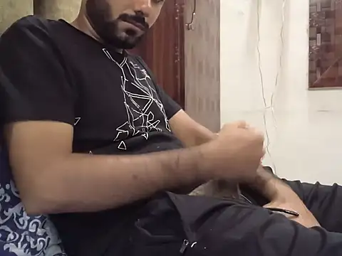 Snapshot of brownie_cake_cb chatting on October 15, 6:04 pm brownie cake cb online show from October 15, 6:04 pm