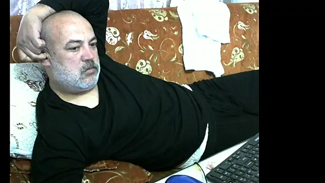 husoizmir online show from December 20, 7:44 am