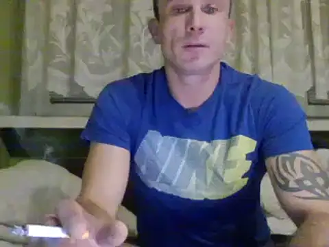 chceciedalsiebie online show from December 9, 9:01 pm