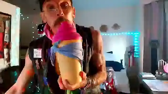 Snapshot of mycock2474u chatting on September 24, 2:04 pm mycock2474u online show from September 24, 2:04 pm