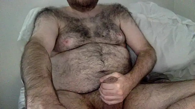 elagobear online show from February 16, 4:38 pm