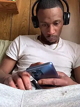 Snapshot of Tristris100 chatting on January 16, 3:13 pm Tristris100 online show from January 16, 3:13 pm