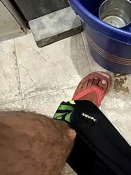 indianguy21 online show from December 5, 10:00 am