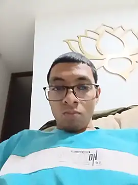 jun1302 online show from June 11, 3:48 am