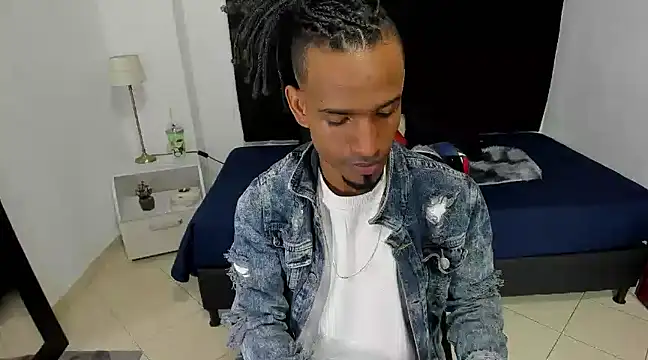Snapshot of anhtony_wayans chatting on December 14, 8:40 pm anhtony wayans online show from December 14, 8:40 pm